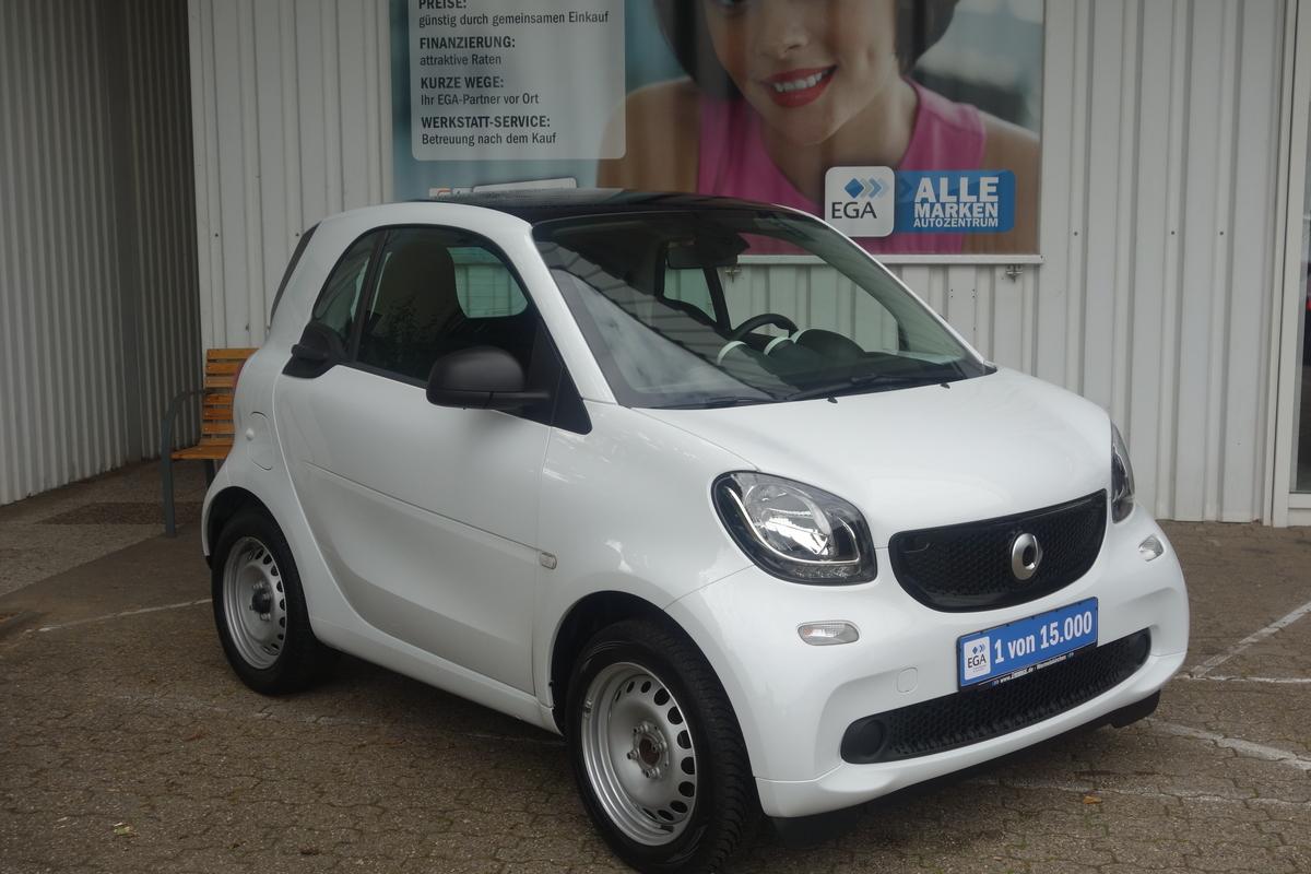 Smart ForTwo 52 KW twinamic*COOL&MEDIA*PANO*NAVI*SHZ*TEMPO*BTH*S&S