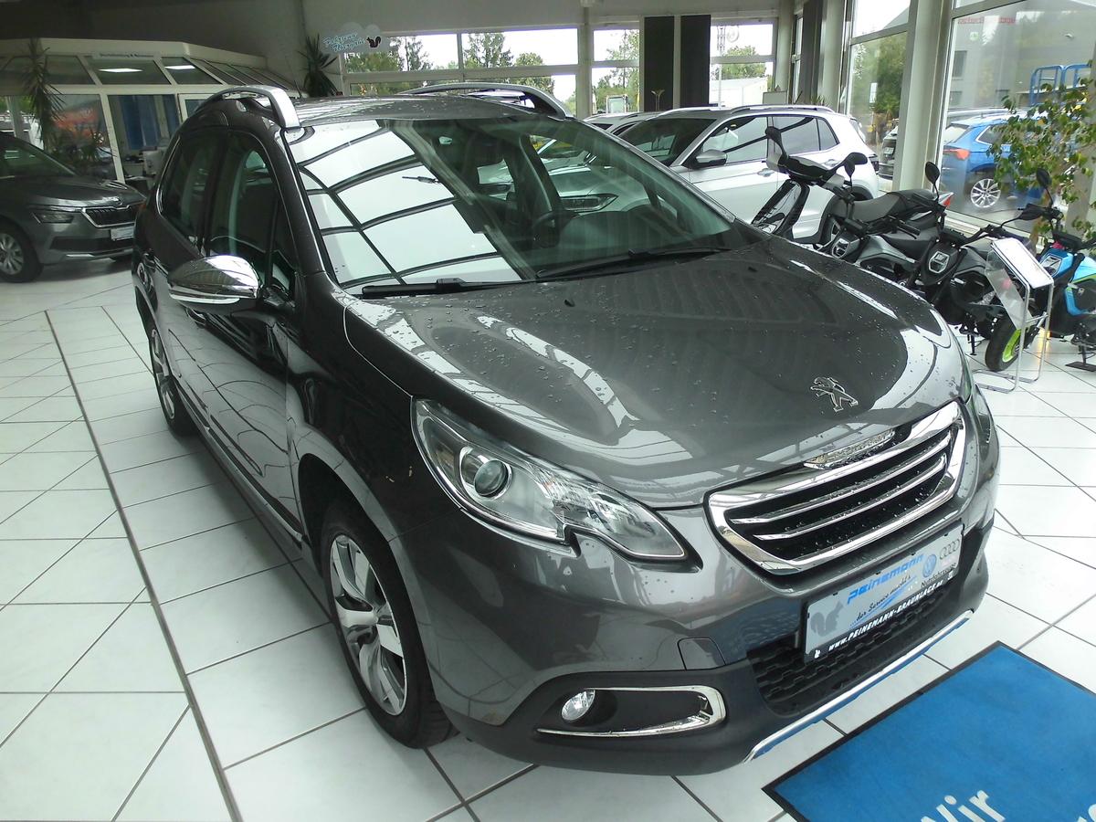 Peugeot 2008 1.2 PureTech, Navi, SHZ, PDC, CLimatronic, Tempo