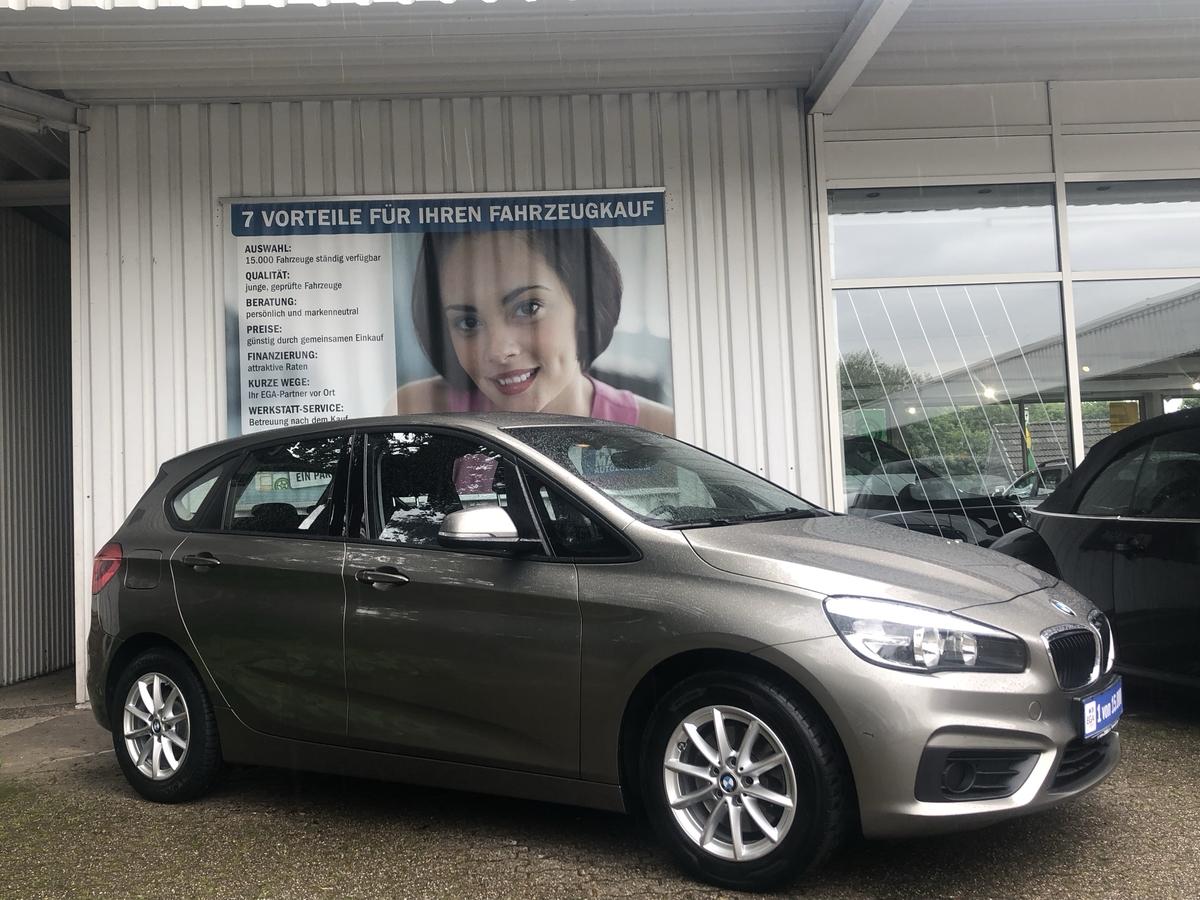 BMW 218 Active Tourer  KLIMA NAVI ALU SHZ PDC BLUETOOTH  58TKM