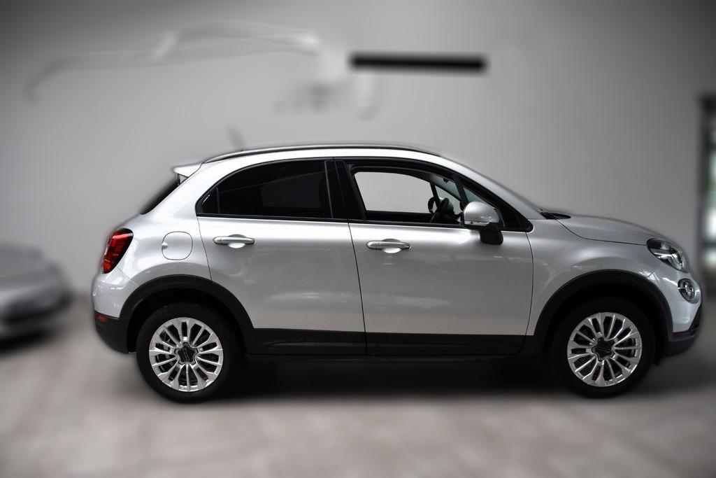 FIAT 500X Cross Kamera Navi Allwetter DAB+ ACC LED