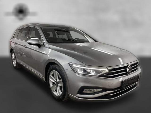 Volkswagen Passat 1.5TSI Elegance LEDER NAVI KAMERA STANDH.