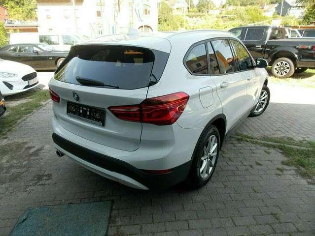 BMW X118i Advantage +PDC+TEMPOMAT+NAVI+SHZ