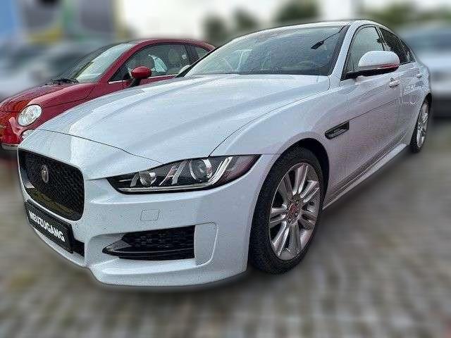 Jaguar XE R-Sport Navi Leder Bi-Xenon 4xSHZ LenkHzg